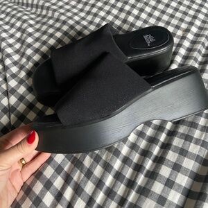 Wild fable platform sandals